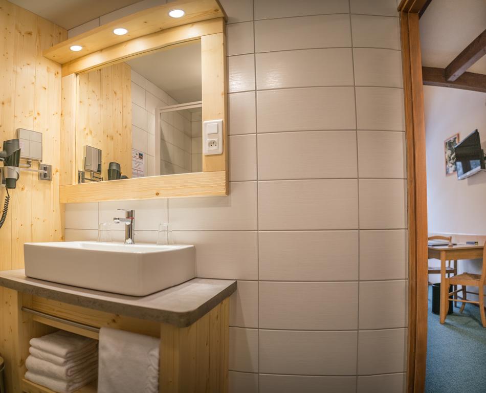 Logis Hotel Le Vetine Le Valtin Exteriér fotografie
